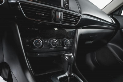 Mazda 6 2.0 SKYACTIV-G AT (150 л. с.)