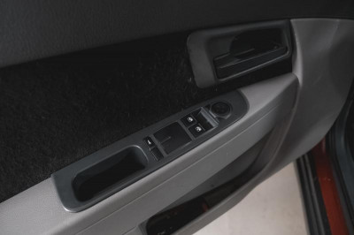 LADA Priora 1.6 MT 16 кл (Евро-3) (98 л. с.)