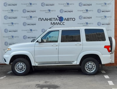 УАЗ Patriot 2.7 MT (134,6 л. с.)