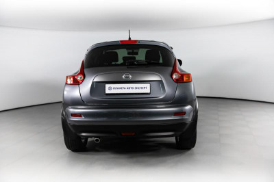Nissan Juke 1.6 CVT (117 л. с.)