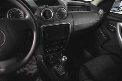 Renault Duster 1.6 MT (102 л. с.)