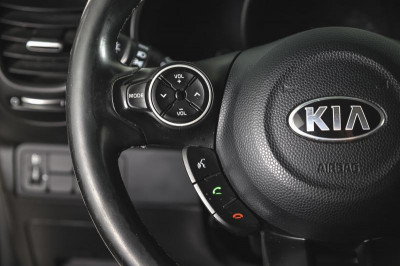 Kia Soul 1.6 MT (124 л.с.)
