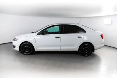 ŠKODA Rapid 1.6 AT (105 л. с.)