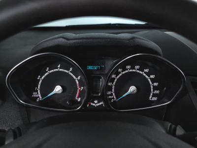 Ford Fiesta Седан 1.6 MT (105 л. с.)