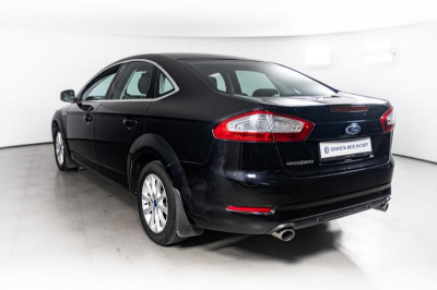 Ford Mondeo 2.0 SCTi Powershift (200 л. с.)