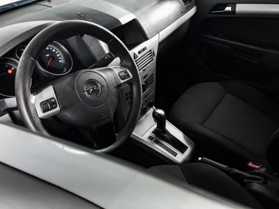 Opel Astra 1.8 AT (140 л. с.)