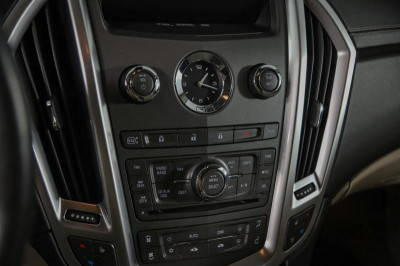 Cadillac SRX 3.0 AT AWD (271 л. с.)