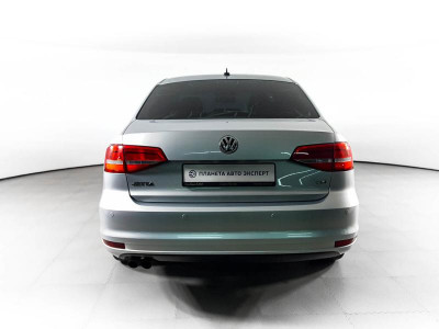 Volkswagen Jetta 1.4 TSI DSG (125 л. с.)