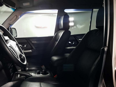 Mitsubishi Pajero 3.0 AT AWD (178 л. с.)