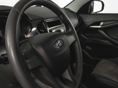 LADA Vesta 1.6 MT (106 л. с.)