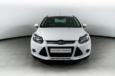 Ford Focus 1.6 MT (105 л. с.)