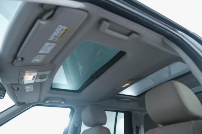 Land Rover Discovery 3.0 TD AT (245 л. с.)