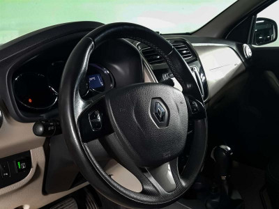 Renault Logan 1.6 AT (102 л. с.)
