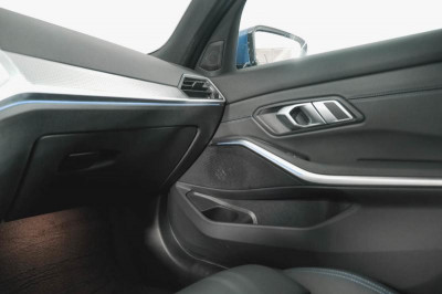 BMW 3 серия 320d Steptronic xDrive (190 л.с.)