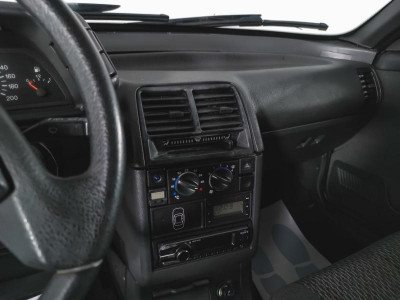 LADA 2110 1.5 MT 21102 (79 л. с.)