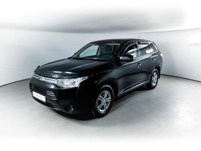Mitsubishi Outlander 2.0 CVT (146 л. с.)