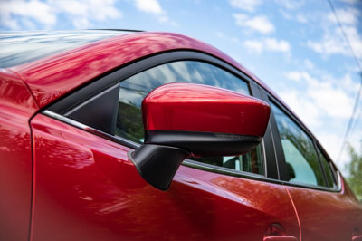 Mazda 3 1.5 AT (120 л.с.)
