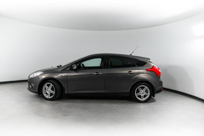 Ford Focus 1.6 MT (125 л. с.)