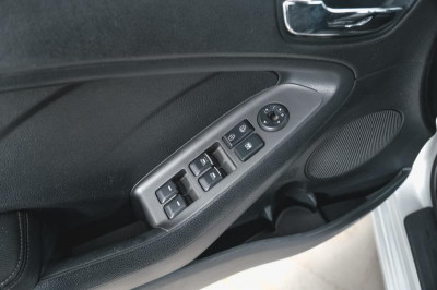 Kia Cerato 2.0 AT (150 л. с.)