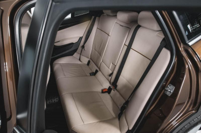BMW X1 xDrive28i 6AT (258 л. с.)